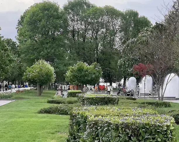 Тази неделя около и след обед ще преобладава слънчево време