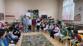 В НУ „Христо Ботев“ отбелязаха Националната седмица на четенето