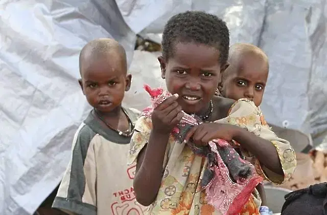 Над 300 са учениците отвлечени от католическо училище в Нигерия