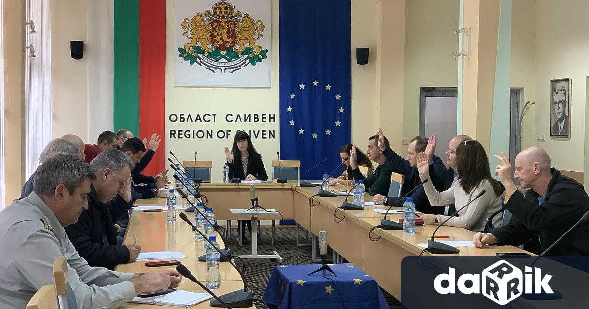 Областният управител Чавдар Божурски свика заседание на Областната комисия по