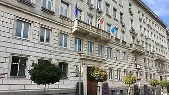 Полага се последният пласт асфалт на бул. "Рожен“ съобщи Столичната община