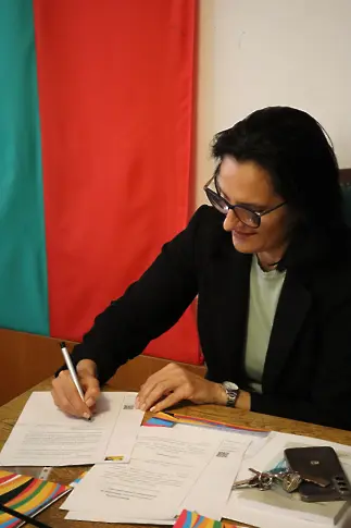  В град Левски СОНИК СТАРТ означи Световния ден на децата с Меморандум за поддръжка и танцов уъркшоп/СНИМКИ/ 