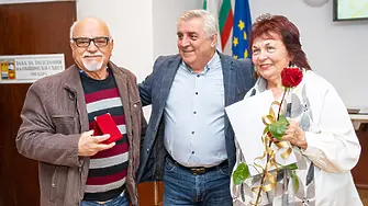 В Мездра празнуваха 48 семейства, които през тази година празнуват 50 години съвместен брачен живот