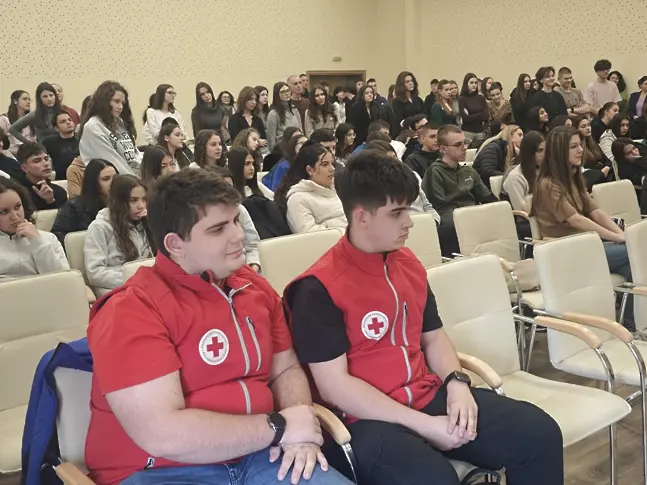 Ученици стават „Спасители на живот“
