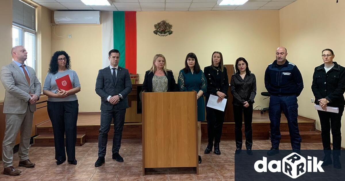 В Районен съд Плевен се проведе брифинг пред представители
