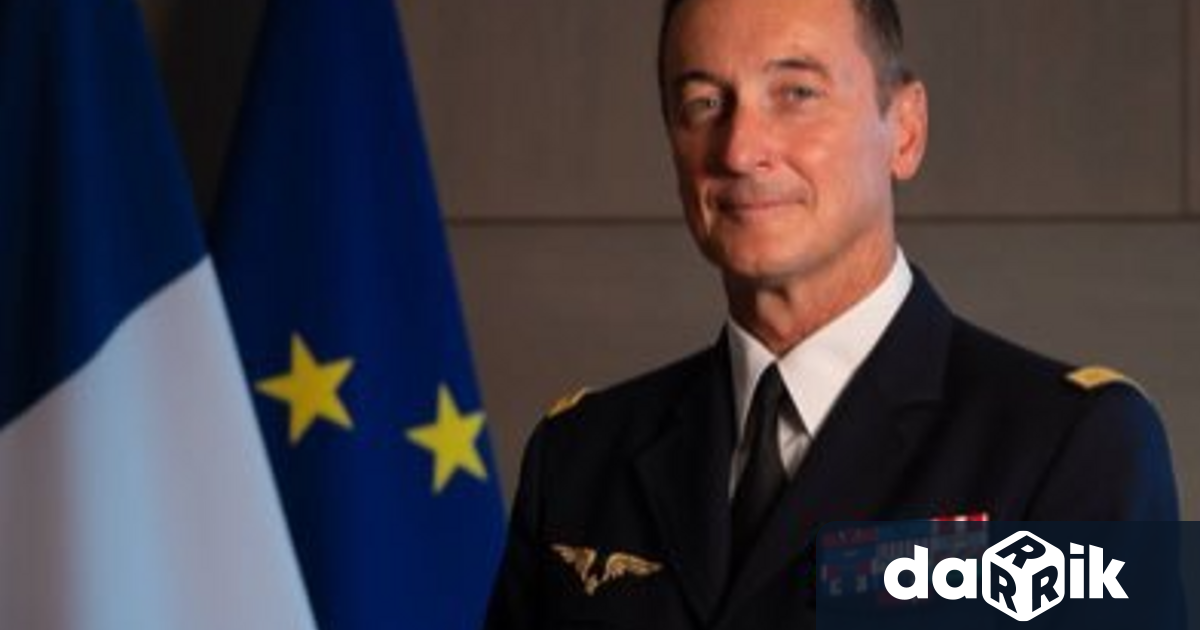 Генерал Фабиен Мандон заяви че Франция трябва да е готова