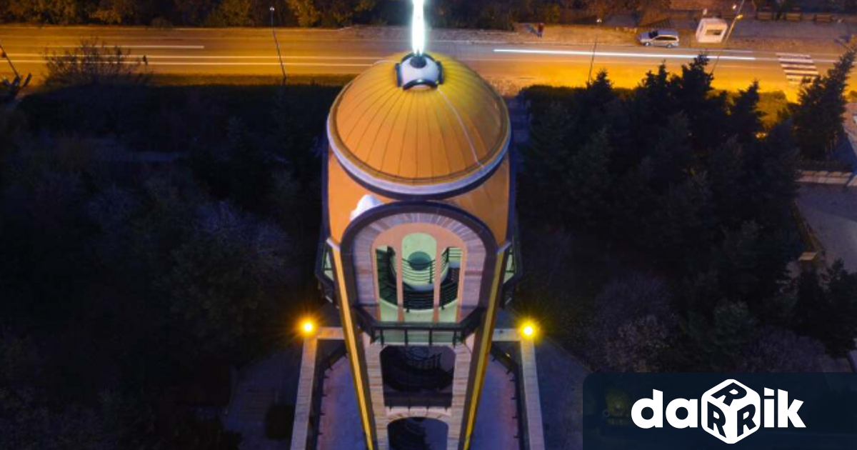 Архитектурната забележителност и един от символите на Хасково камбанарията