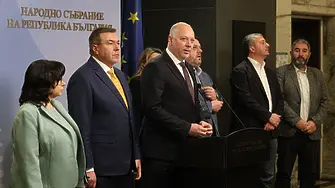Желязков: Ще преразгледаме заплати, осигуровки и данък дивидент