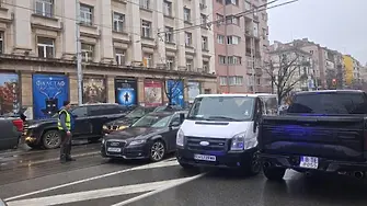 „Величие” блокираха центъра на София с джипове и леки коли