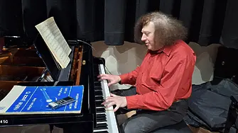 Владимир Могилевски: Съдбата ми е между черните и белите клавиши, където и да се намирам, винаги съм сред тях!