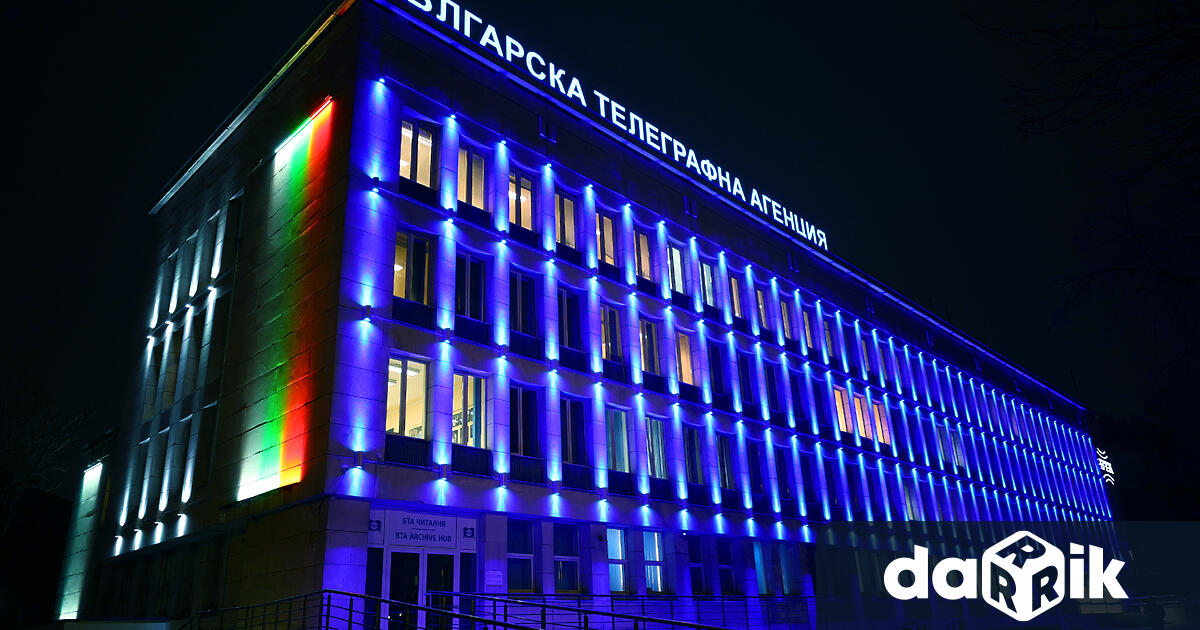 След 22 часа тази вечер сградата на БТА е без