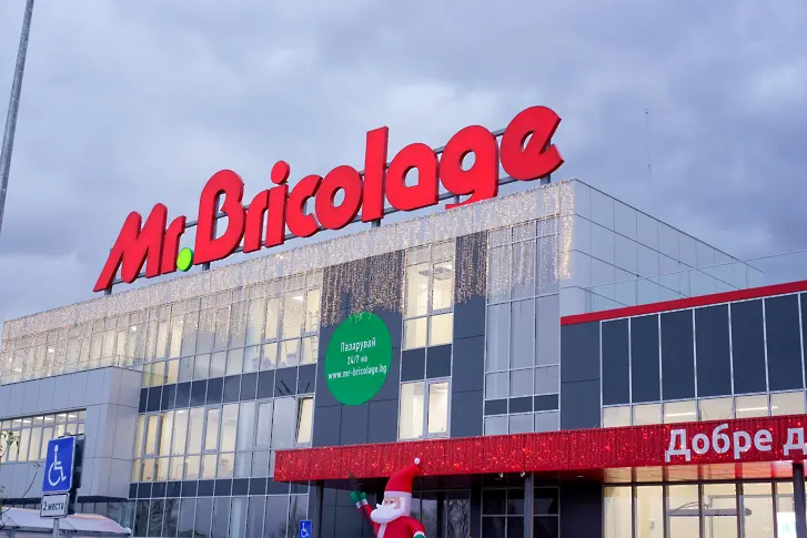 Най-модерният, иновативен и голям магазин Mr. Bricolage от ново поколение отвори врати в XOPark на бул. Ботевградско шосе 515