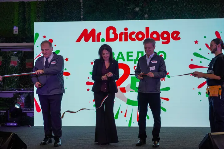Най-модерният, иновативен и голям магазин Mr. Bricolage от ново поколение отвори врати в XOPark на бул. Ботевградско шосе 515