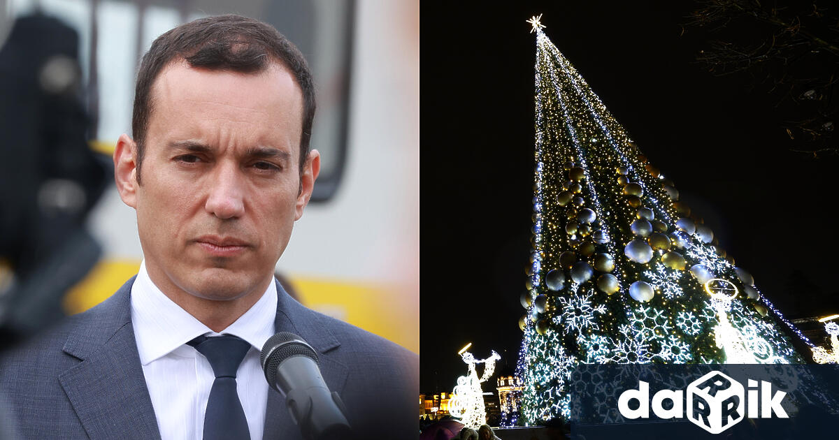 Кметът на София Васил Терзиев заяви че светлините на коледната