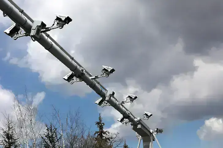 Тол камерите са засекли шофьор, карал с рекордните 248 км/ч