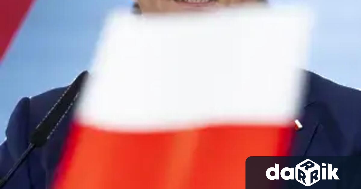 Полският президент Карол Навроцки няма да се среща с унгарския