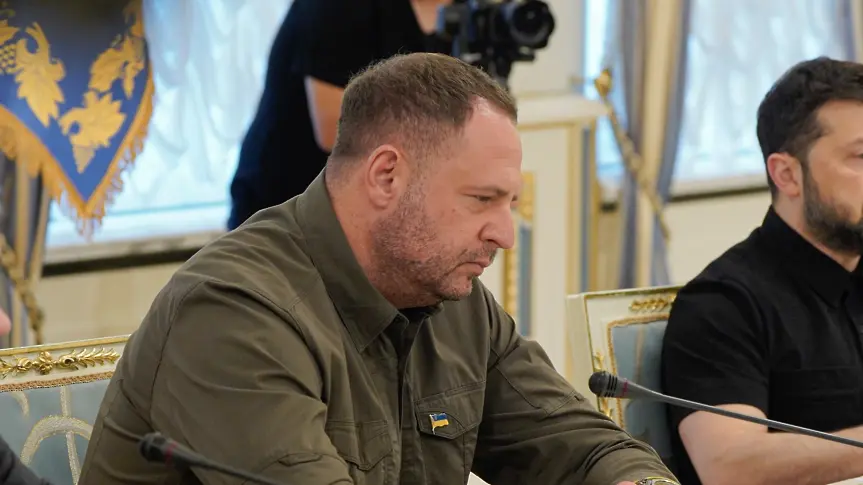 След корупционния скандал: Началникът на кабинета на Зеленски подаде оставка