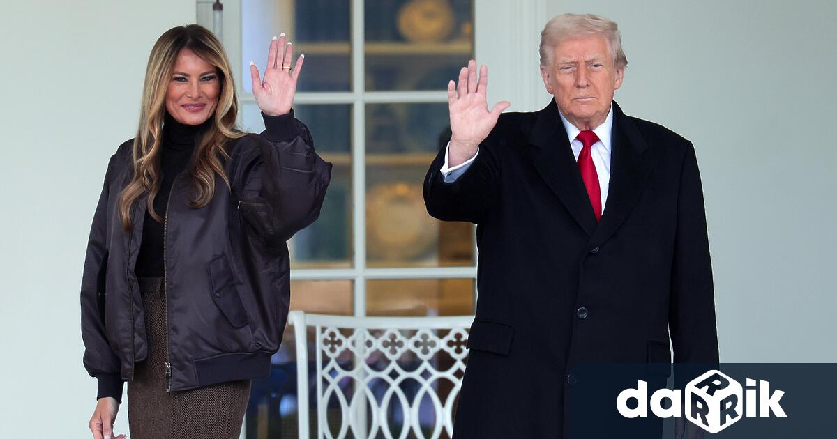 Първата дама Мелания Тръмп представи коледната украса на Белия дом