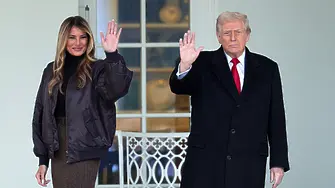 Патриотизъм или провокация? Новата коледа на Мелания Тръмп разбуни духовете