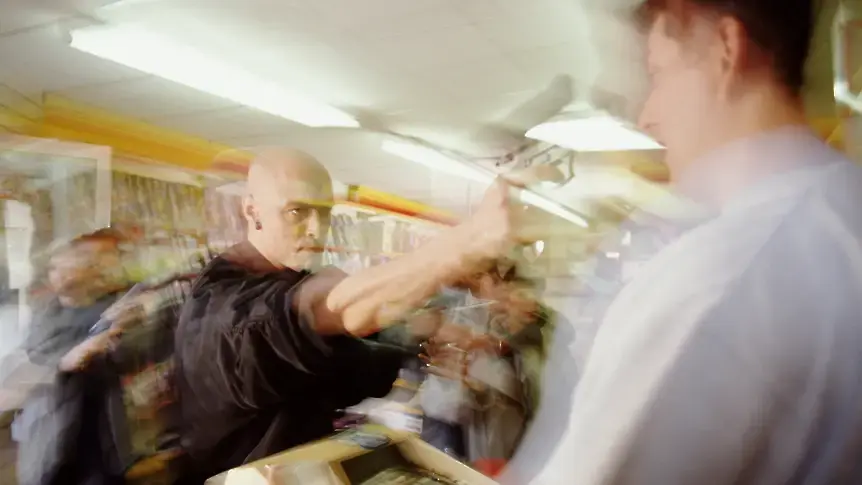 Мъж ограби бензиностанция в Банско, взел 240 лева