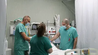 Намушкан в сърцето беше спасен в ,Сърце и Мозък’