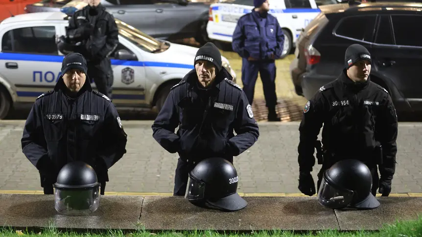 На протеста в София: Проверки за забранени предмети ще извършва МВР на 9 КПП-та