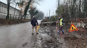 Авариен ремонт на водопровода на ул. „Олимпийска“ започна Община Плевен