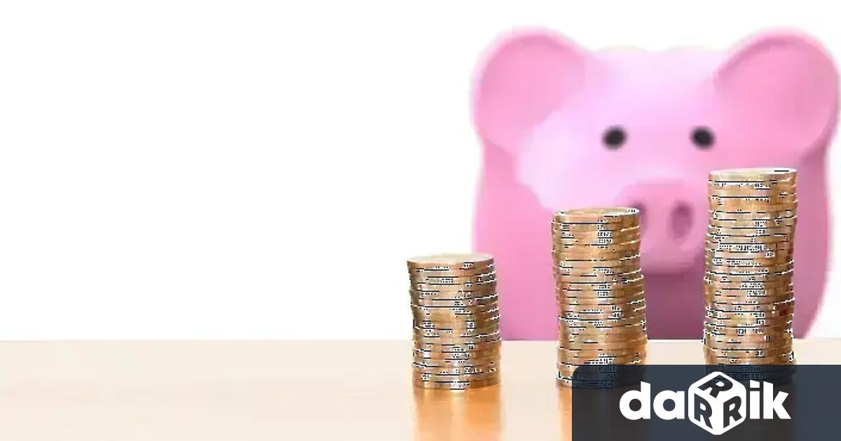 Работодатели и синдикати се очаква да се срещнат днес с