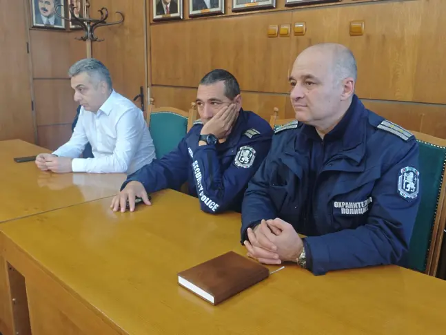 Институции, охранителни фирми и заведения в Плевен с общи мерки за по-спокойни празници