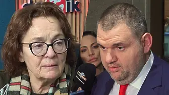 Коларова: Пеевски действа като слон в стъкларски магазин!
