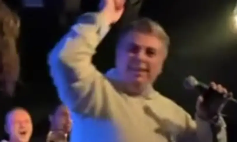 Асен Василев и песен пародия за скандалната комисия в парламента (ВИДЕО)