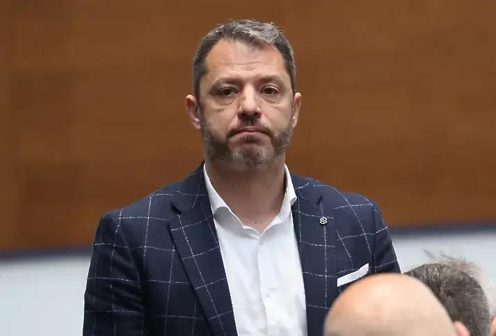 Делян Добрев: В новия бюджет има всичко, което иска протестът