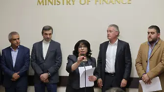 Правителство, синдикати и работодатели постигнаха съгласие по преработения Бюджет 2026