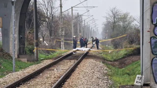 Второ дете е ранено, след като влак удари и уби 16-годишен, прибиращ се от училище