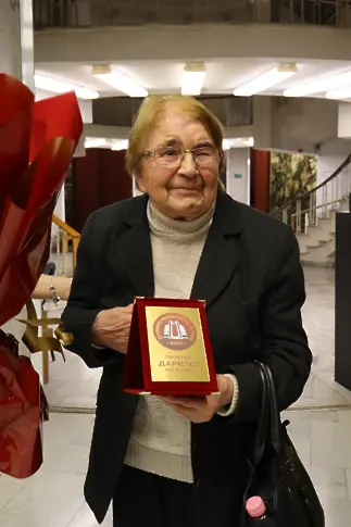 Сборникът „Панорама Плевенска епопея 1877 г. – спомени и документи на участници в създаването ѝ„ беше представен в Плевен/СНИМКИ/