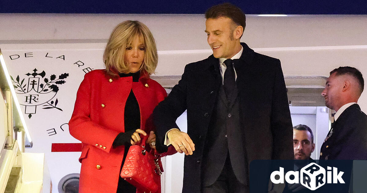 Френският президент Еманюел Макрон започна днес държавната си визита в