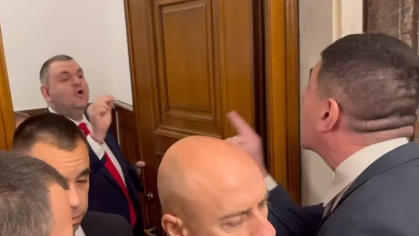 Пеевски след сблъсъка с Мирчев: Не на насилието!