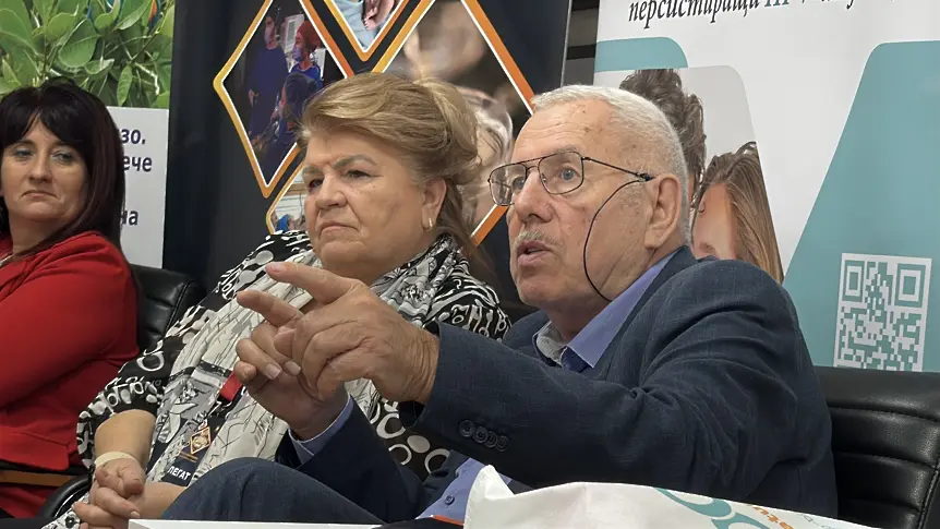 Не професия, а житейско призвание: За ролята на акушерката от първо лице