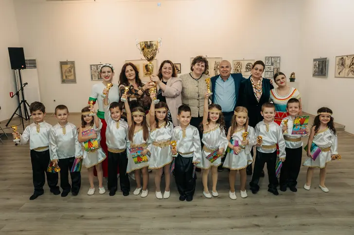  Плевенски деца с премия от Националния танцов конкурс в Димитровград 