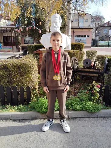 Златни медали за възпитаник на НУ Христо Ботев от Държавно първенство по Джу Джицу 2025