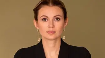 Украинският депутат Анна Скороход е обвинена в приемане на голям подкуп и ръководене на ОПГ