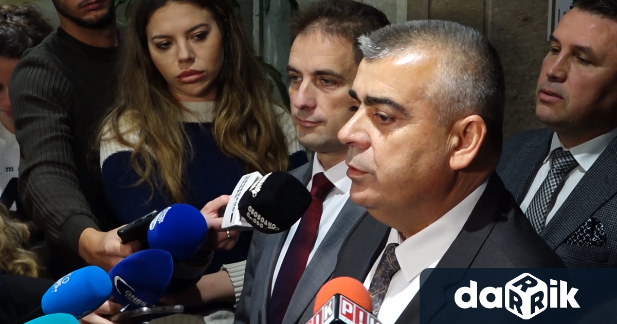 Очакваме че вотът на недоверие ще успее защото са достатъчно