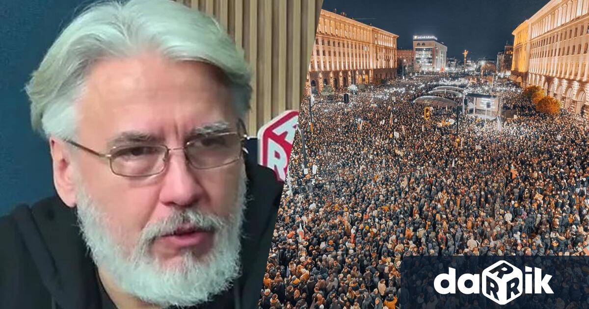 Преподавателят по политически комуникации проф Росен Стоянов бе специален гост