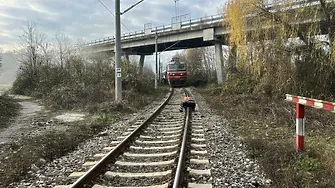 МВР Враца съобщи официално за смъртта на 16-годишното момче, което бе блъснато от влак