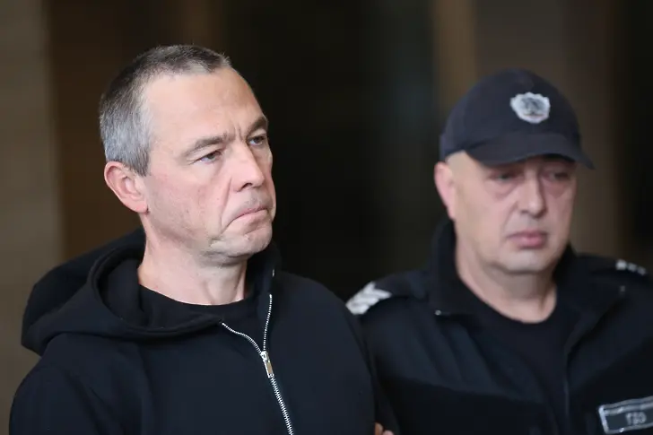 СГС отказа екстрадиция на Игор Гречушкин, заподозрян за взрива, при който загинаха над 200 души в Бейрут