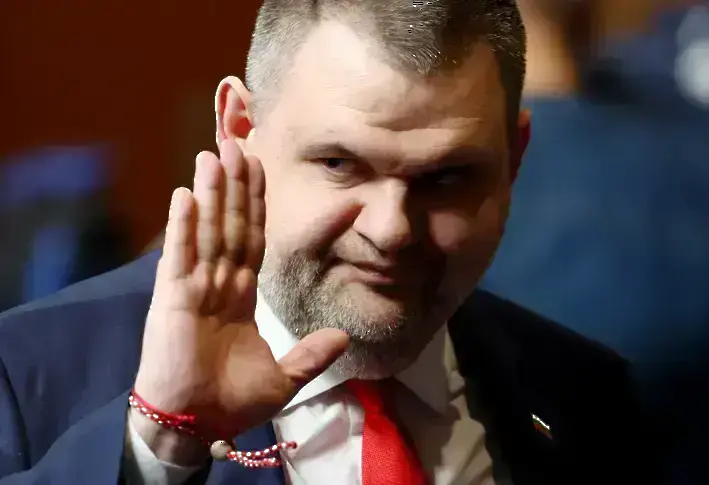 Пеевски след оставката: Печелившият е друг! Да идва още днес!