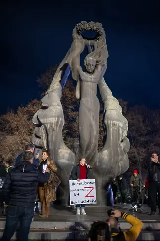 Павел Начев пред Дарик: Пловдивчани се обединиха – протестите няма да спрат, докато няма оставка. Ще бъдем шумни, но културни
