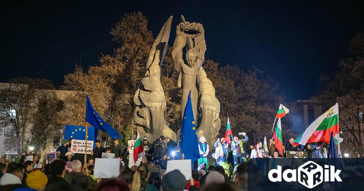 Коалиция Продължаваме Промяната – Демократична България настоява за незабавната оставка