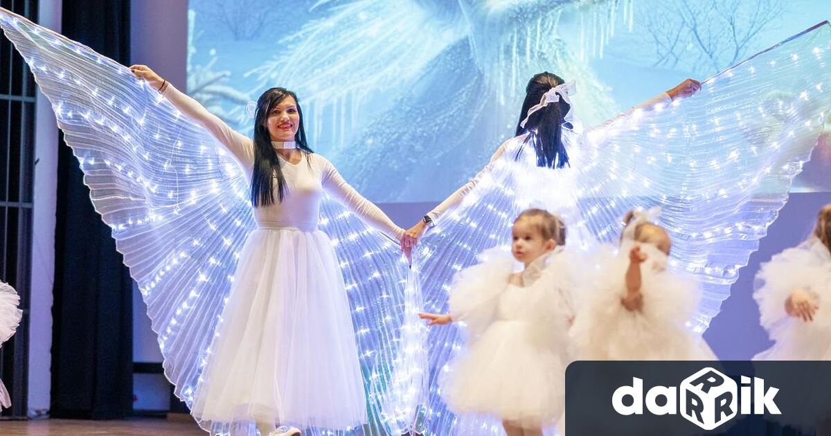 Започнаха традиционните коледни концерти на най малките възпитаници във Враца Концертната зала