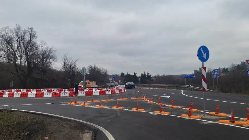 Тази събота пускат движението по новия 3 км участък от АМ „Хемус“ от п. в. „Дерманци“ до етапната връзка с път ІІІ-307 Луковит-Угърчин/СНИМКИ/ 